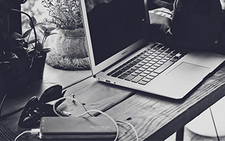 九游博彩-沙特联赛砸钱抢人，欧洲球星转会潮涌现，沙特进欧洲联赛的球员