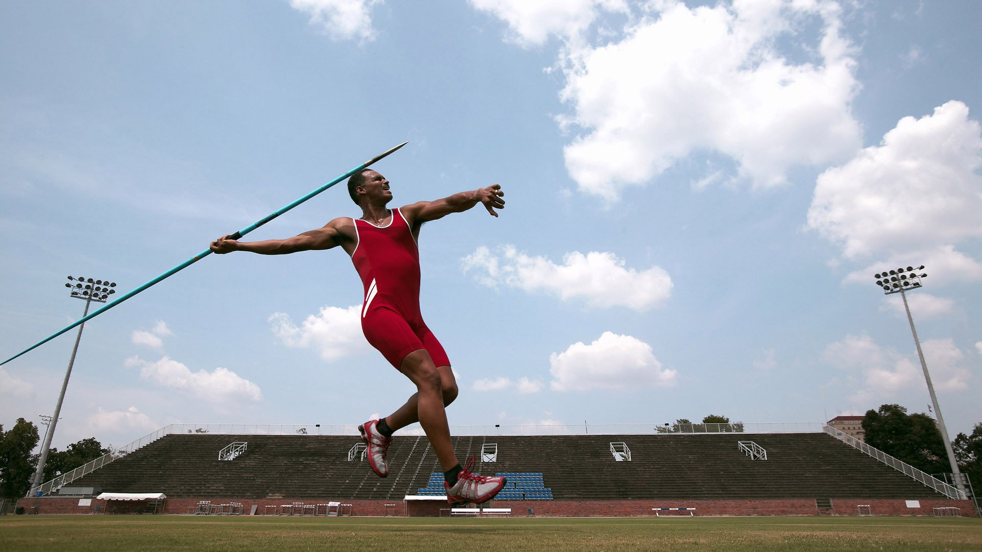 《电竞赛事中的安全措施：保障所有参与者》，电竞体育赛安保方案