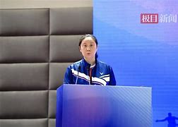 退役运动员进校园:千名冠军当体育辅导员 退役运动员进校园:千名冠军当体育辅导员