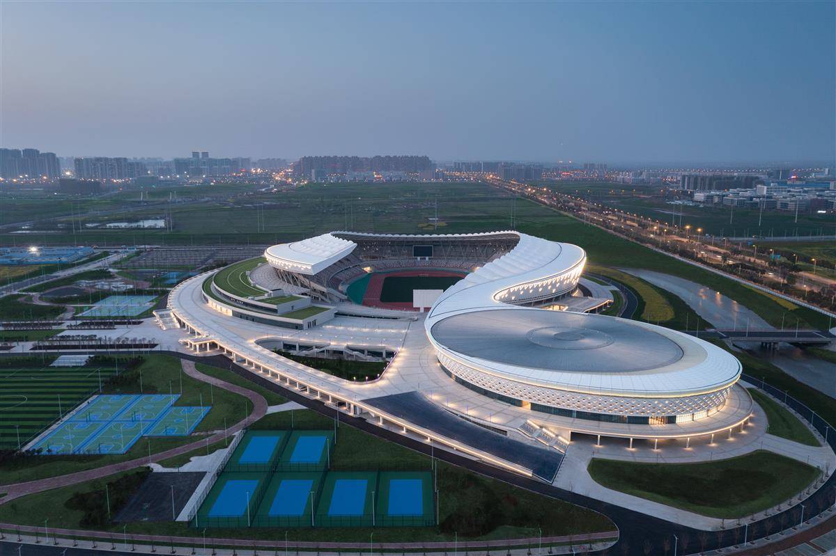九游体育入口-关于未来体育场：可容纳10万人的全智能场馆的信息