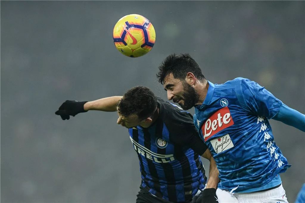 种族歧视:足球如何对抗这一毒瘤?的简单介绍 种族歧视:足球如何对抗这一毒瘤?的简单介绍