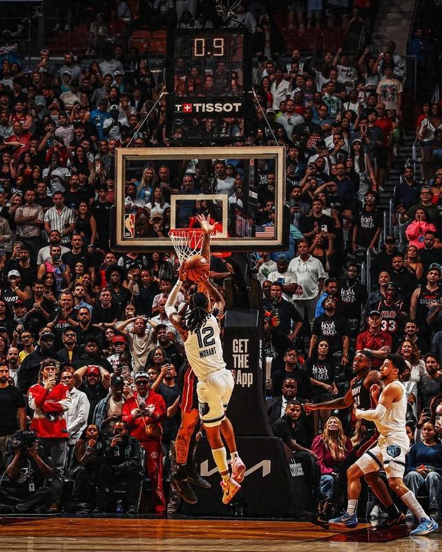 九游体育app下载-莫兰特复出首战狂砍30分，状态拉满的简单介绍